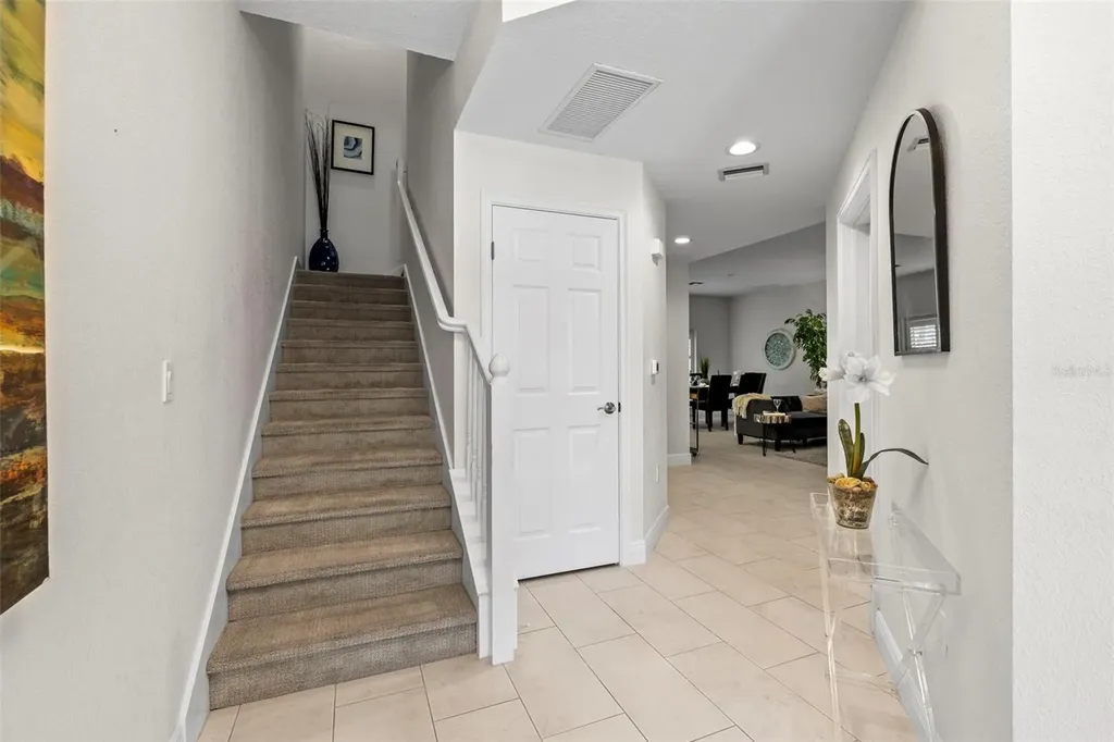 771 Date Palm Lane St Petersburg FL 33707