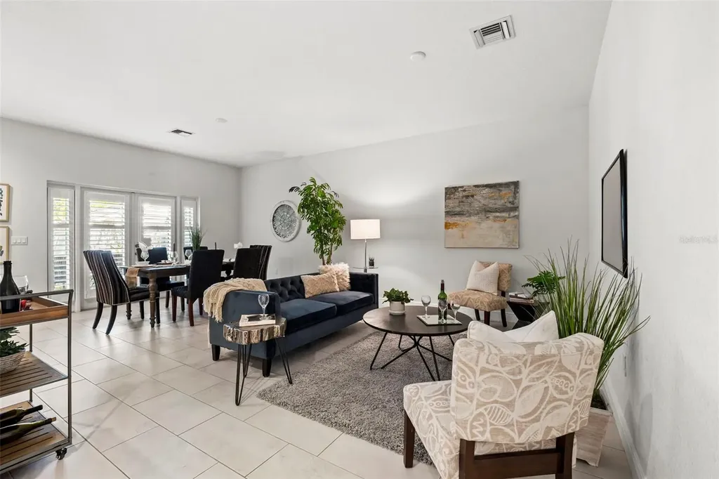 771 Date Palm Lane St Petersburg FL 33707