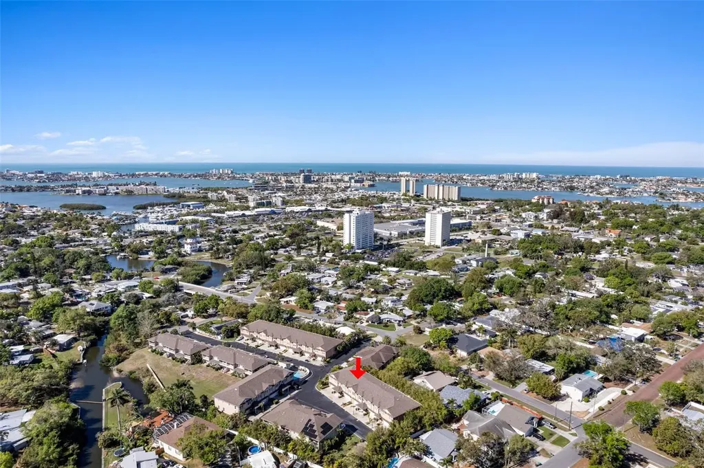 771 Date Palm Lane St Petersburg FL 33707