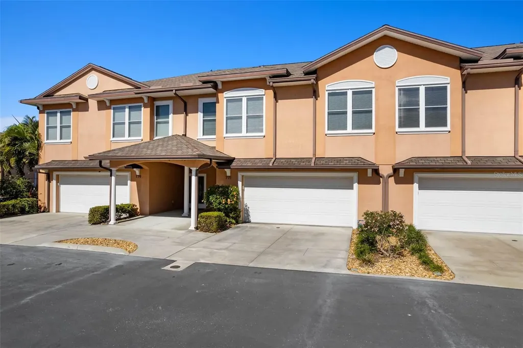 771 Date Palm Lane St Petersburg FL 33707