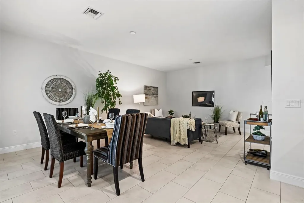 771 Date Palm Lane St Petersburg FL 33707