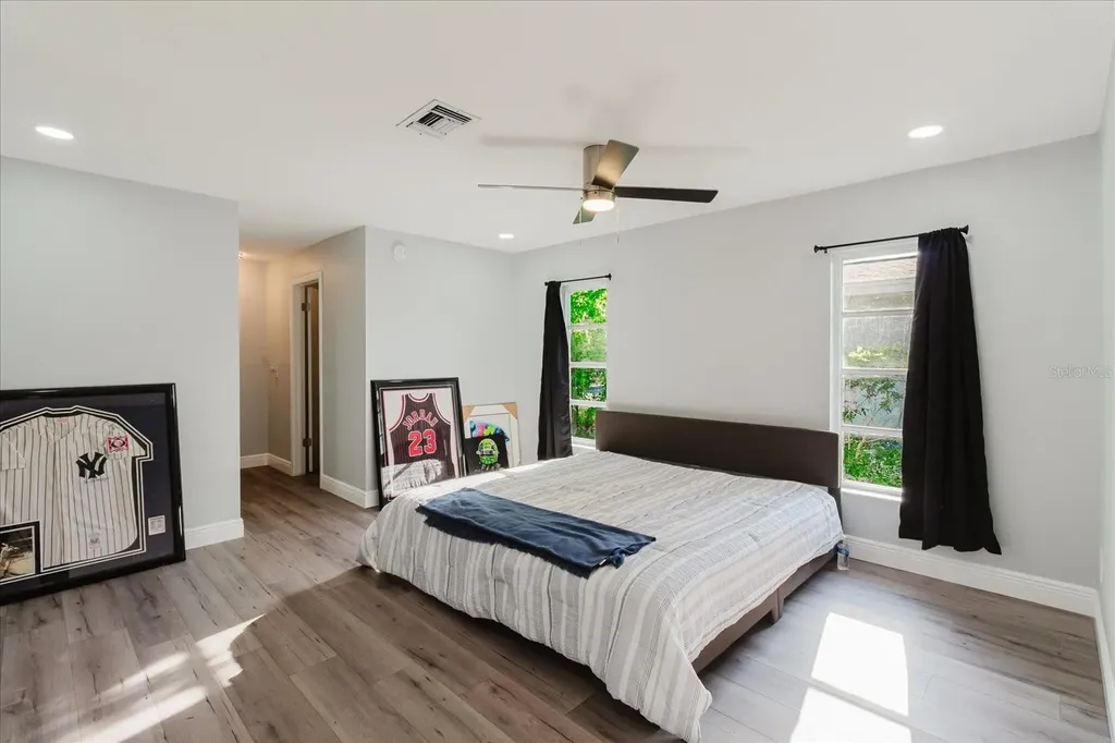 1811 Forest Drive Oldsmar FL 34677