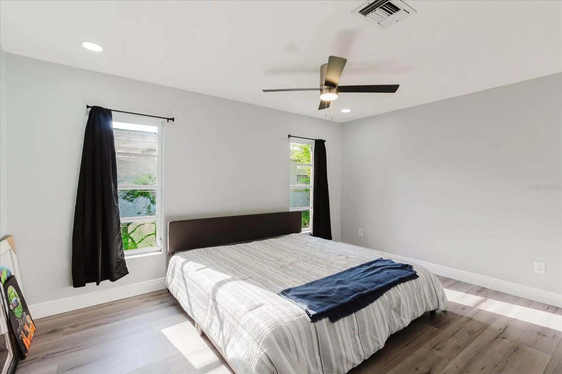 1811 Forest Drive Oldsmar FL 34677