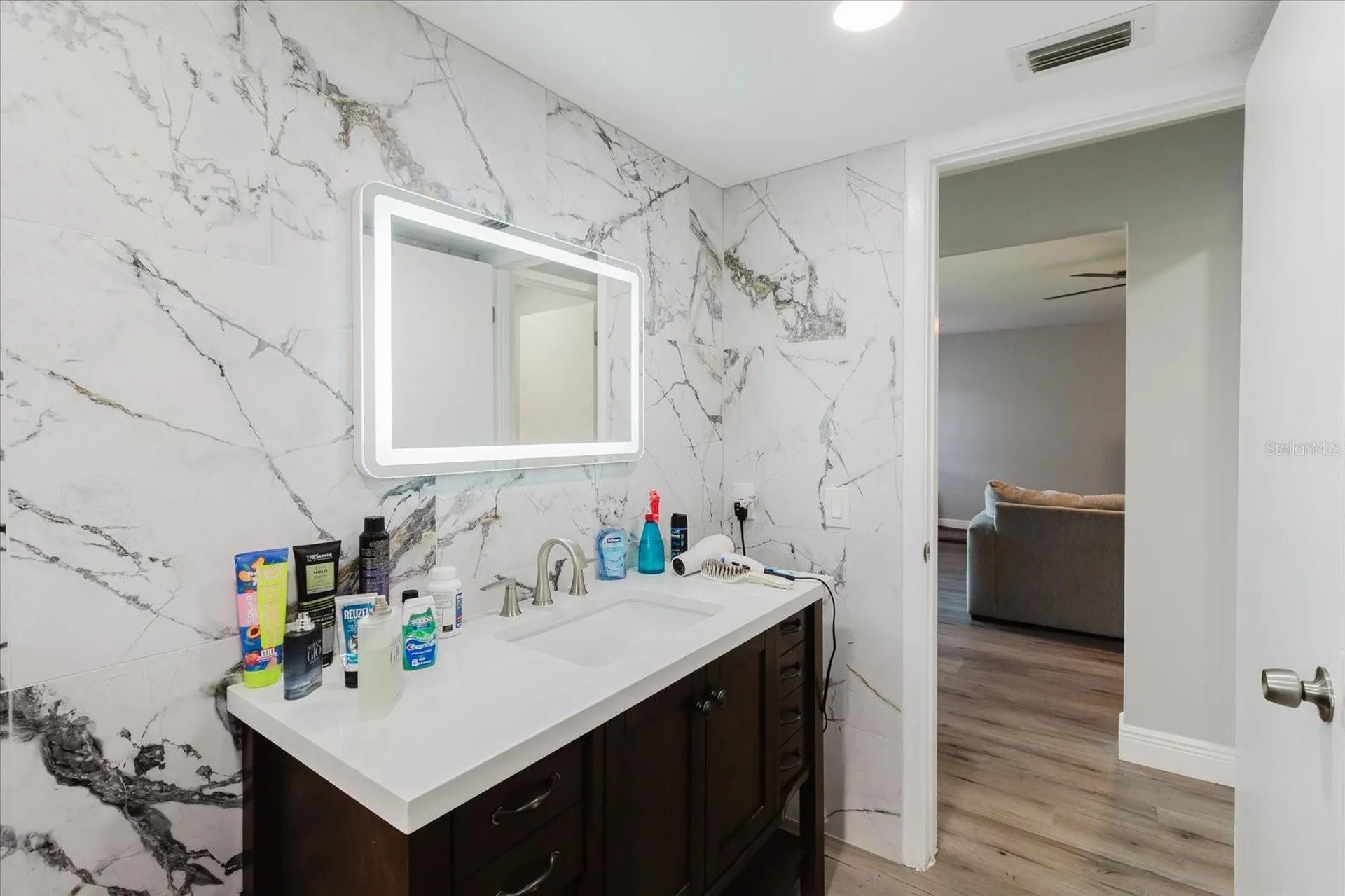 1811 Forest Drive Oldsmar FL 34677