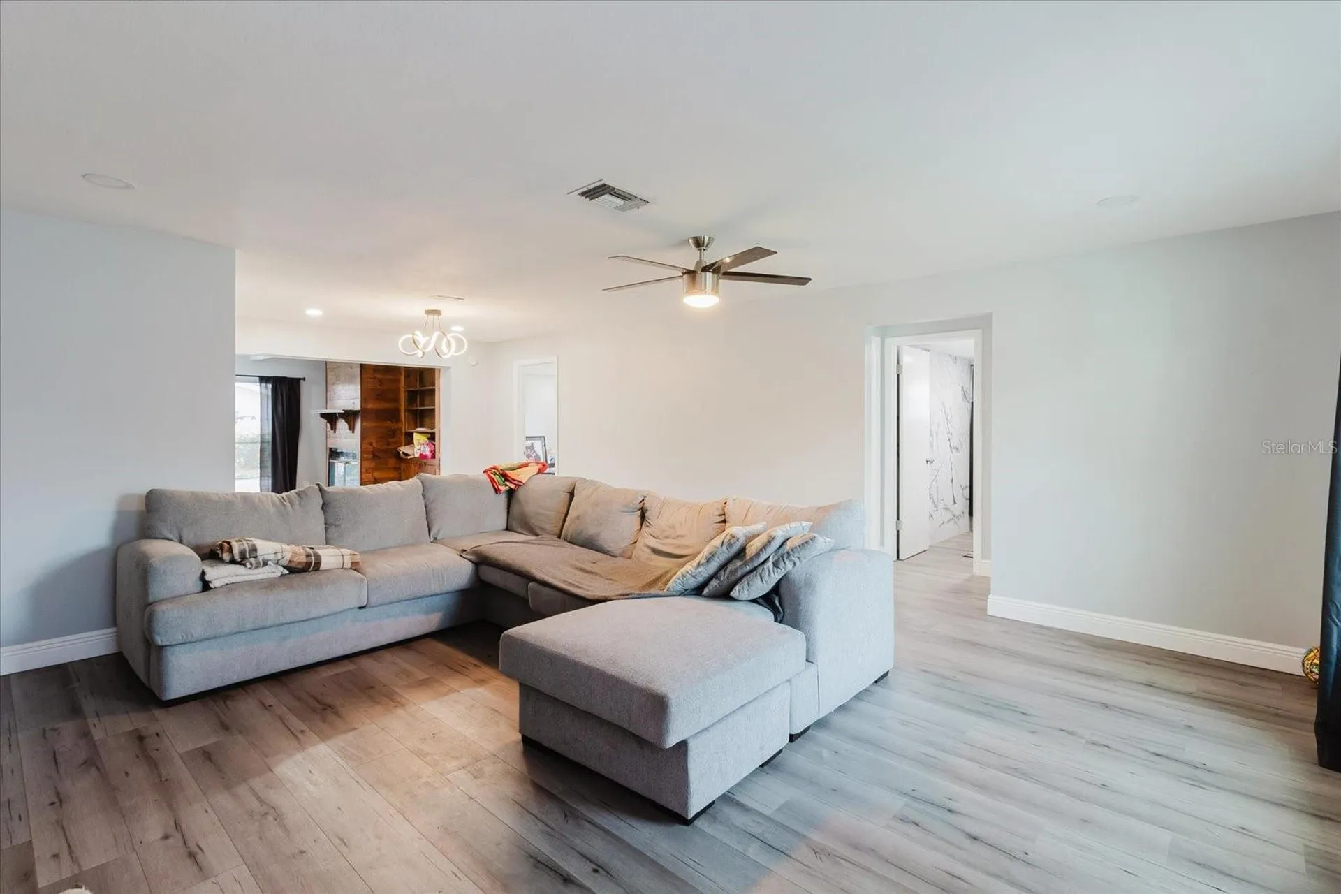 1811 Forest Drive Oldsmar FL 34677