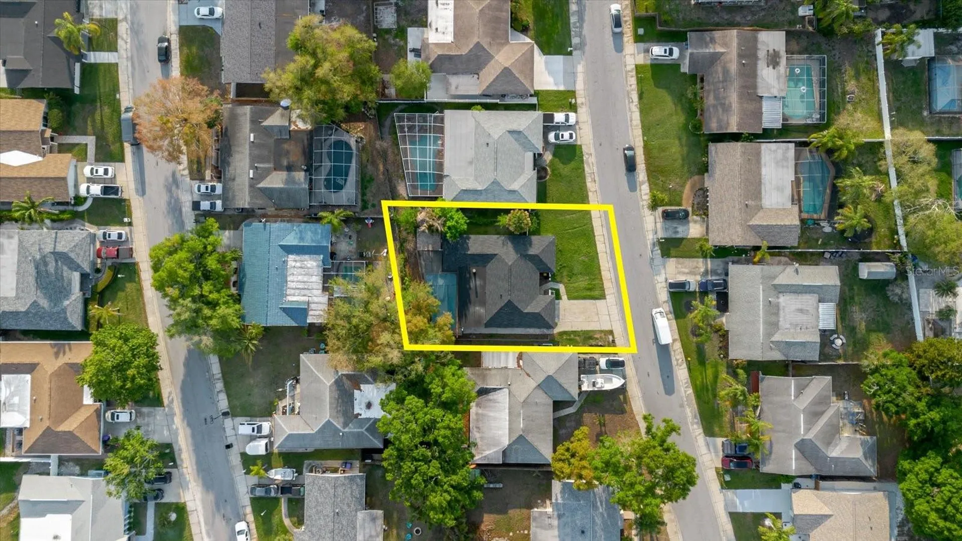 1811 Forest Drive Oldsmar FL 34677