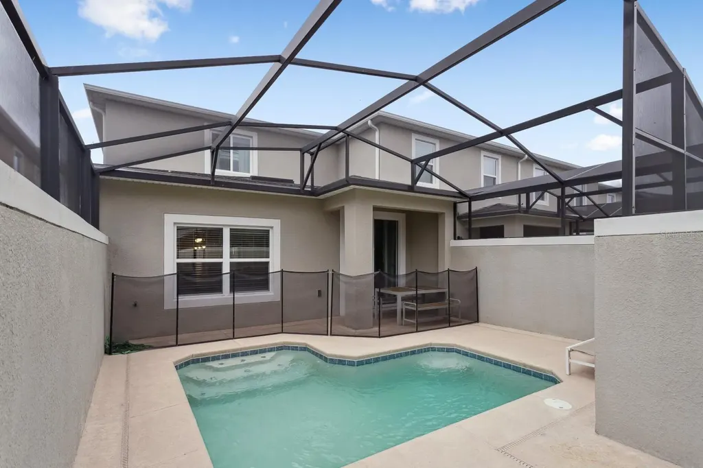 2955 Penelope Loop Kissimmee FL 34746