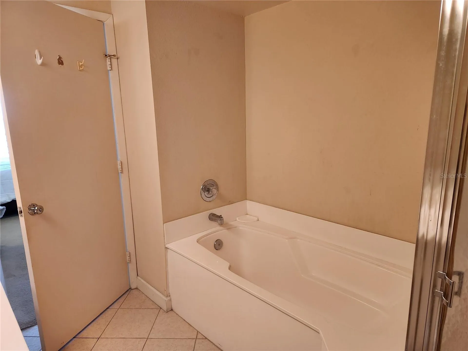 6105 Bahia Del Mar Circle St Petersburg FL 33715