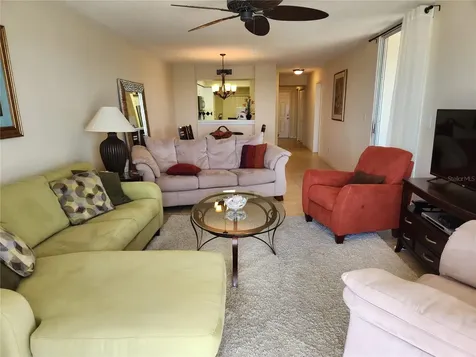6105 Bahia Del Mar Circle St Petersburg FL 33715