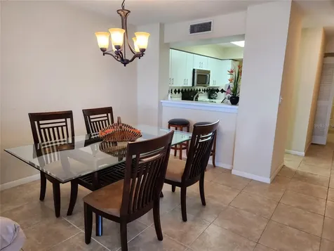 6105 Bahia Del Mar Circle St Petersburg FL 33715