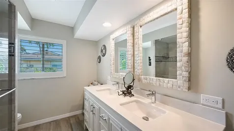 531 Wedge Lane Longboat Key FL 34228