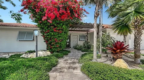 531 Wedge Lane Longboat Key FL 34228