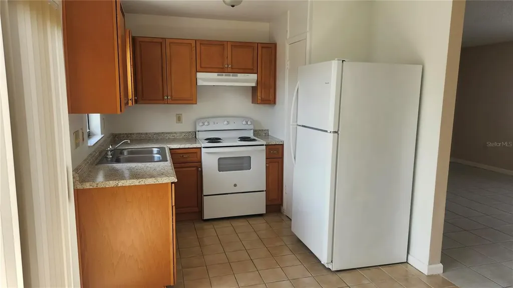 1732 Mitten Terrace Deltona FL 32738