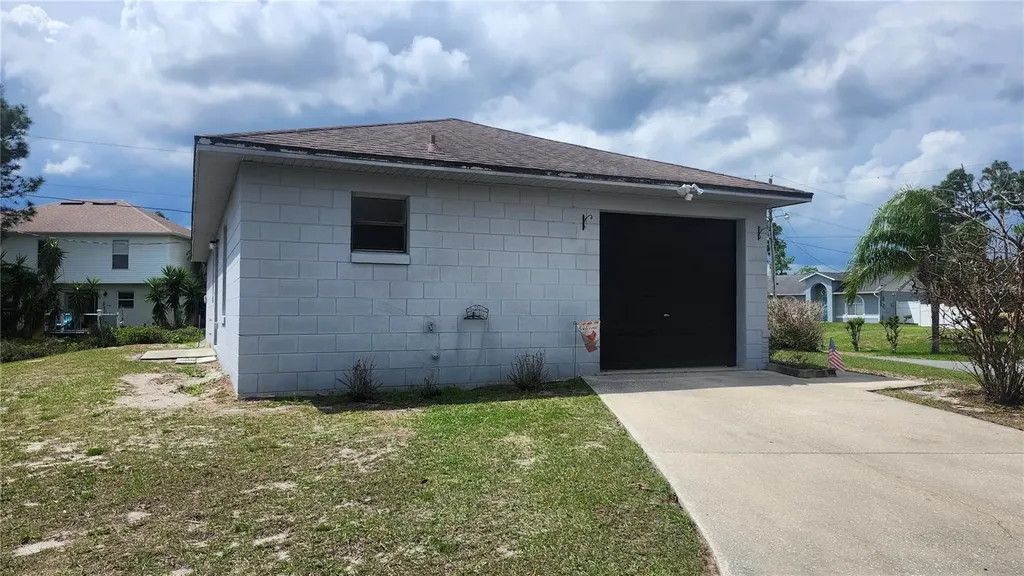 1732 Mitten Terrace Deltona FL 32738