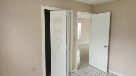 1732 Mitten Terrace Deltona FL 32738