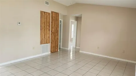 1732 Mitten Terrace Deltona FL 32738