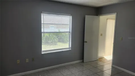 1732 Mitten Terrace Deltona FL 32738