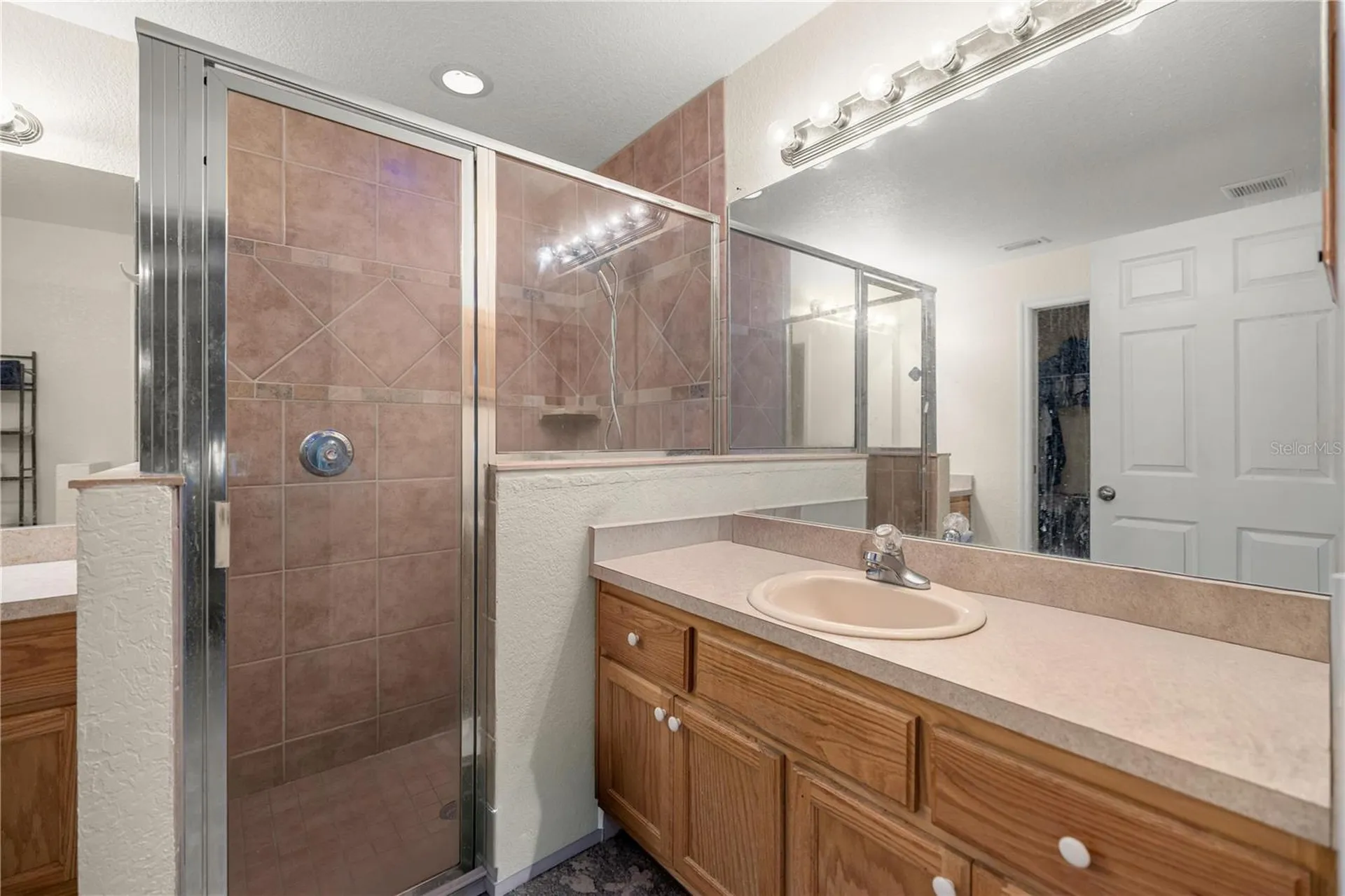 2635 NE 7th Street Ocala FL 34470