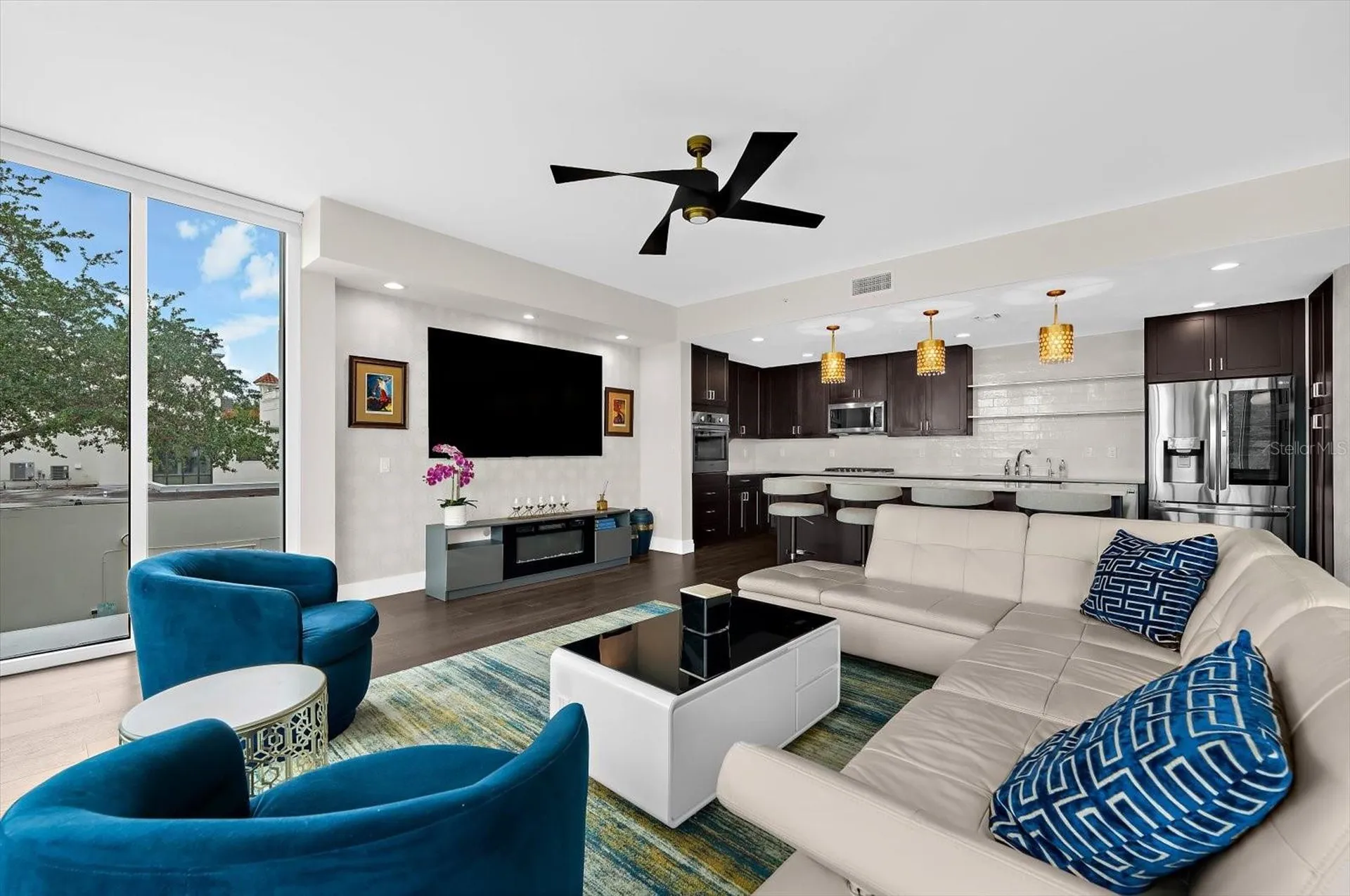 176 4th Avenue NE St Petersburg FL 33701
