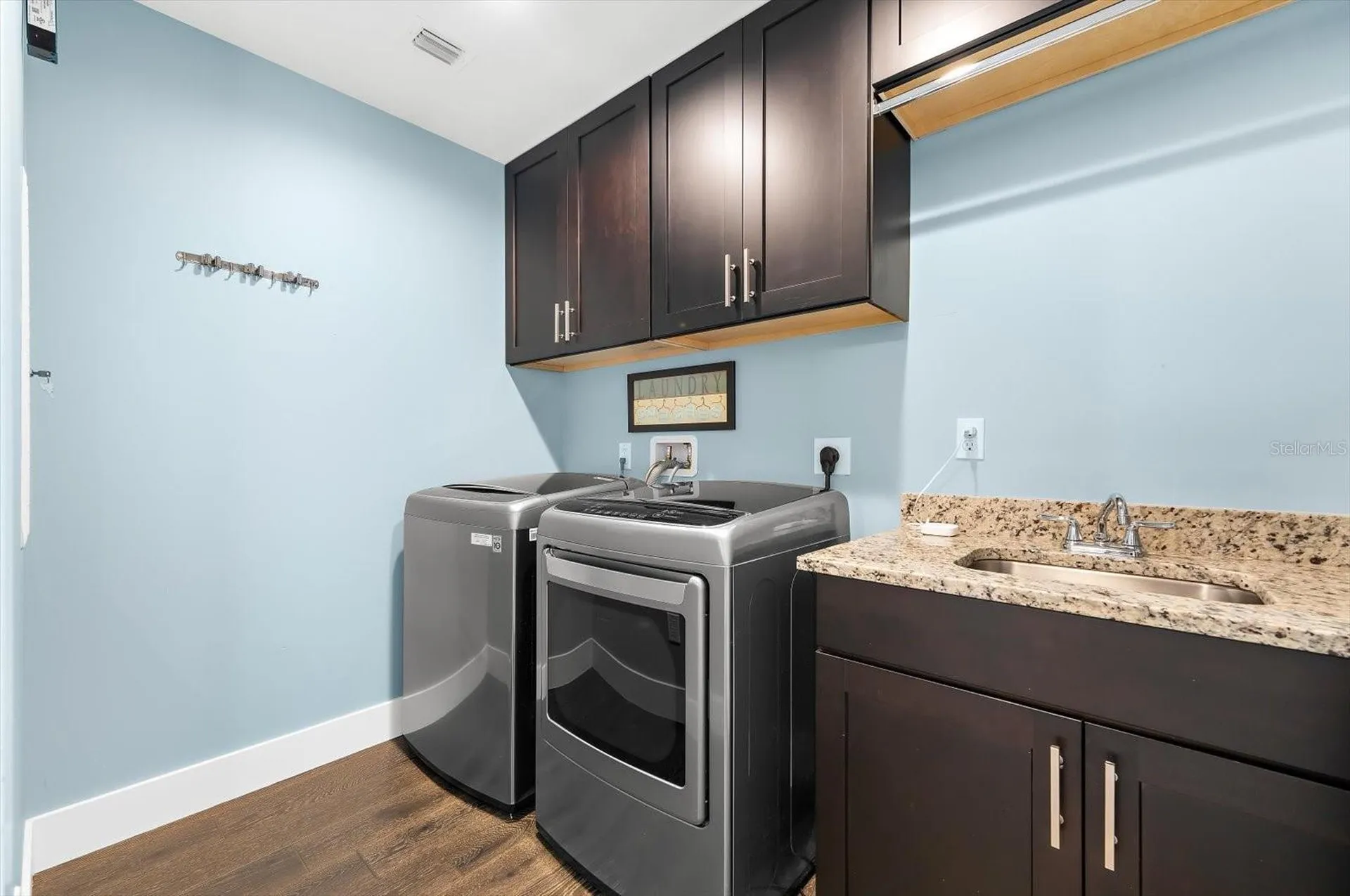 176 4th Avenue NE St Petersburg FL 33701