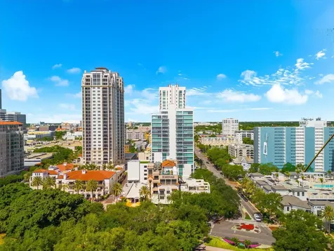 176 4th Avenue NE St Petersburg FL 33701