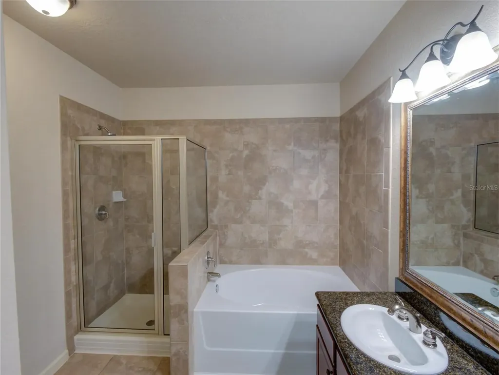 904 Charo Parkway Davenport FL 33897