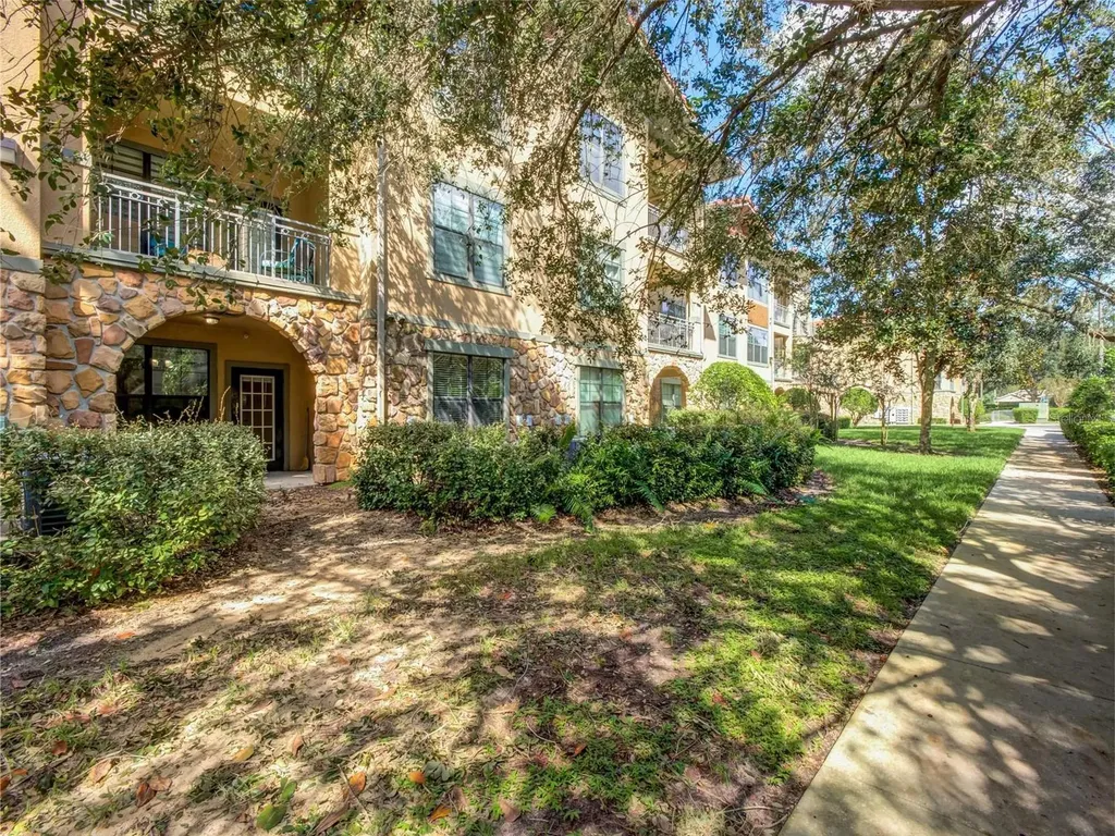 904 Charo Parkway Davenport FL 33897