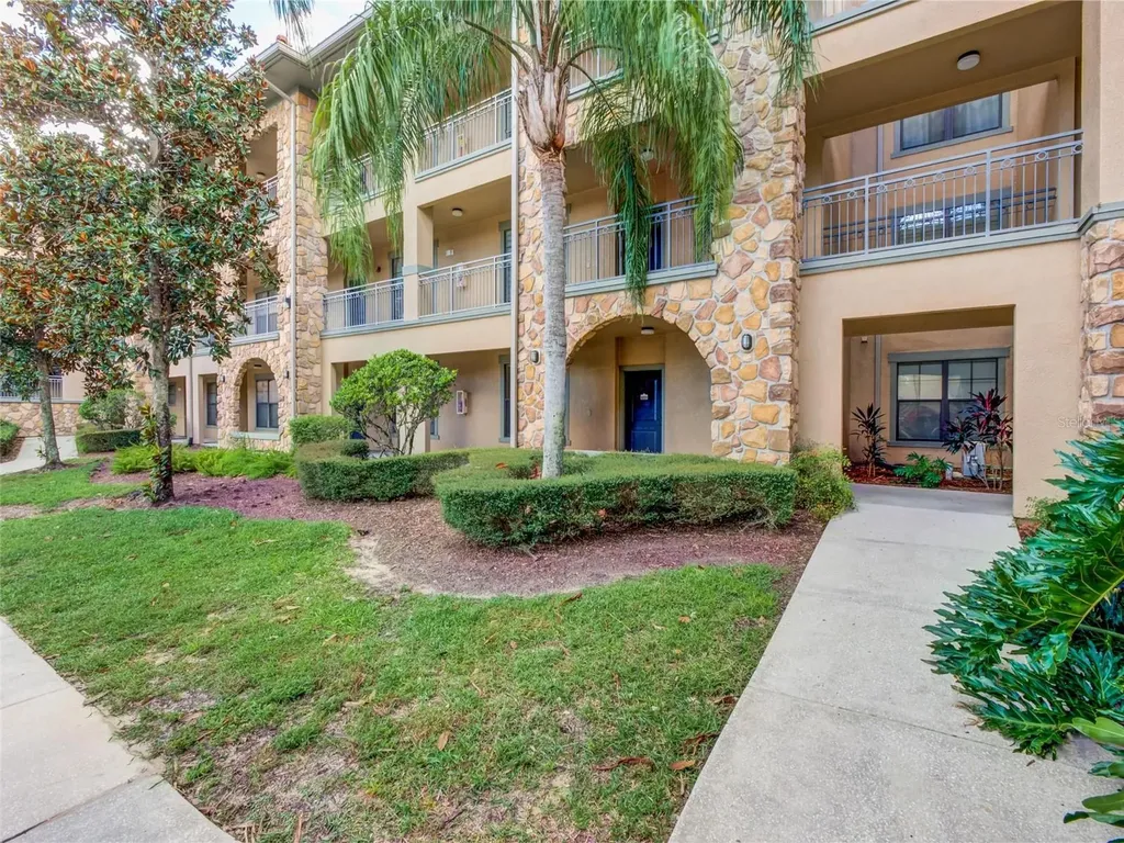 904 Charo Parkway Davenport FL 33897