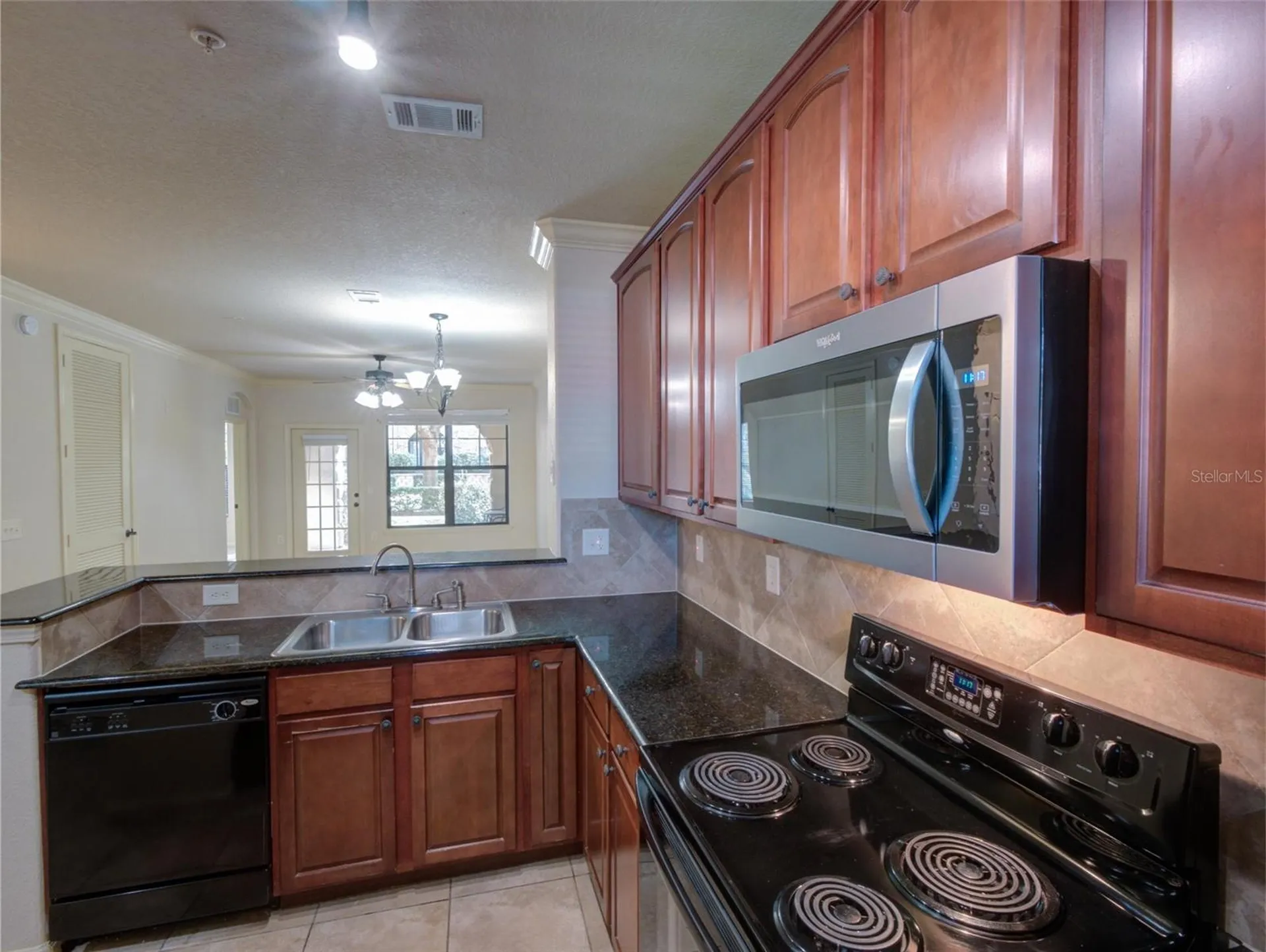 904 Charo Parkway Davenport FL 33897