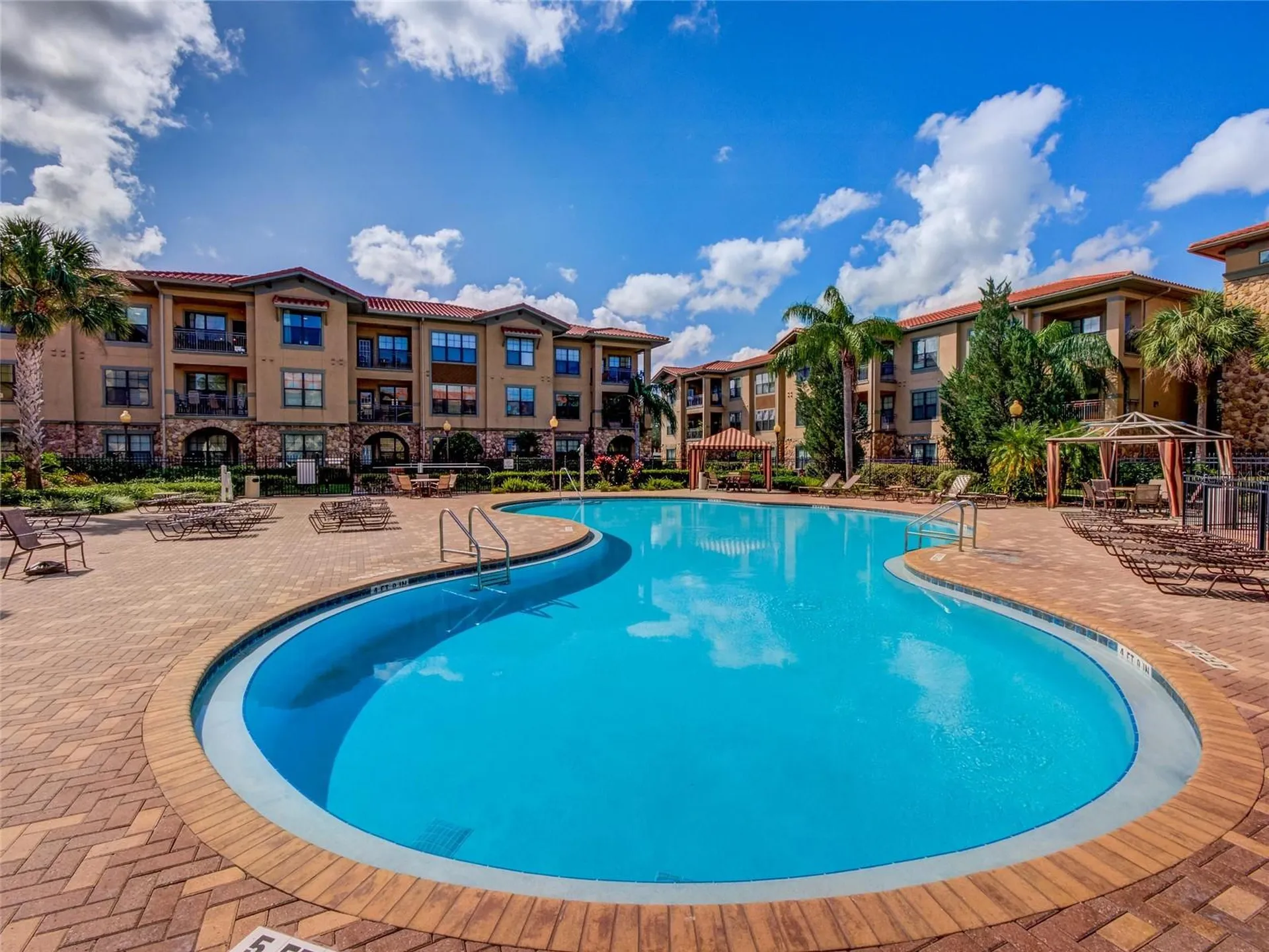 904 Charo Parkway Davenport FL 33897