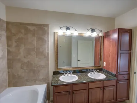 904 Charo Parkway Davenport FL 33897