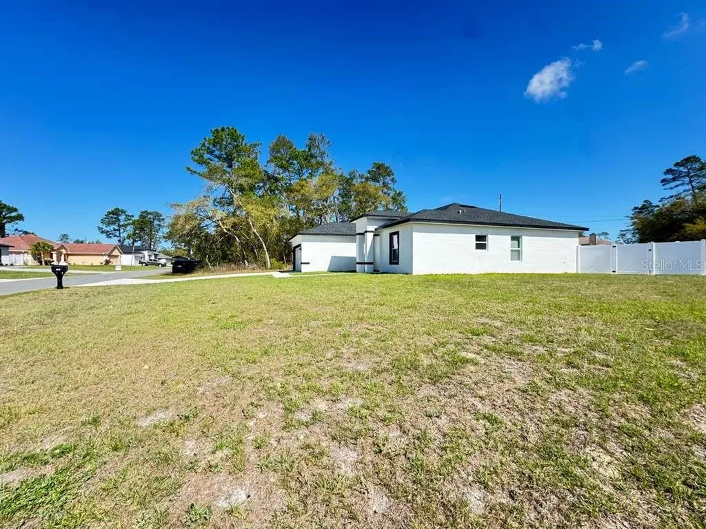 4513 SW 170th Street Road Ocala FL 34473