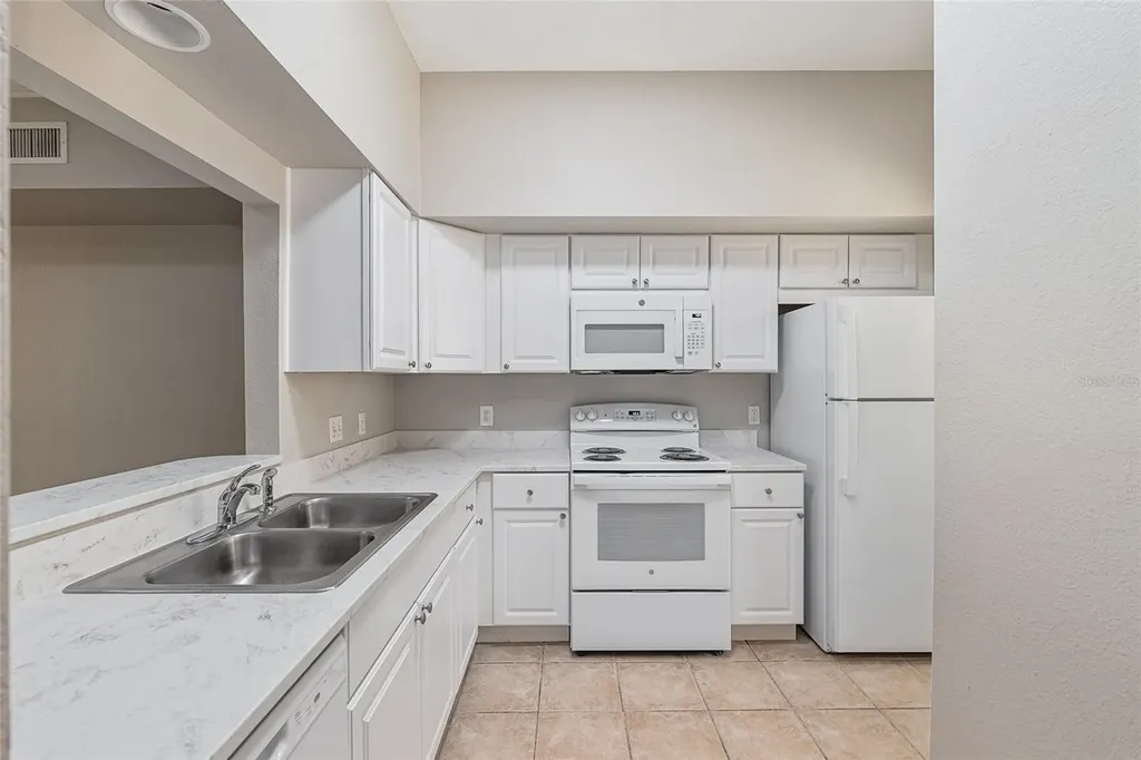 9177 SW 52nd Road Gainesville FL 32608