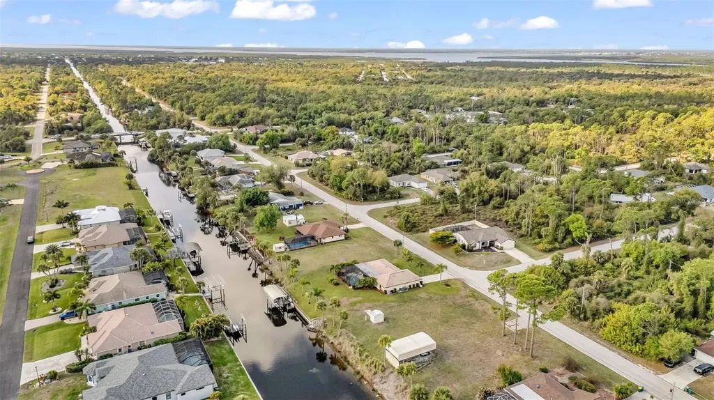 2434 Como Street Port Charlotte FL 33948