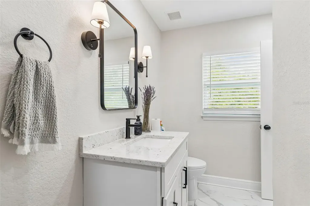 1618 Barry Road Clearwater FL 33756