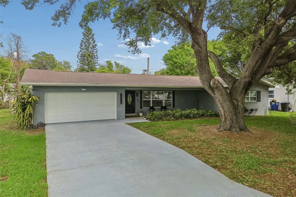 1618 Barry Road Clearwater FL 33756