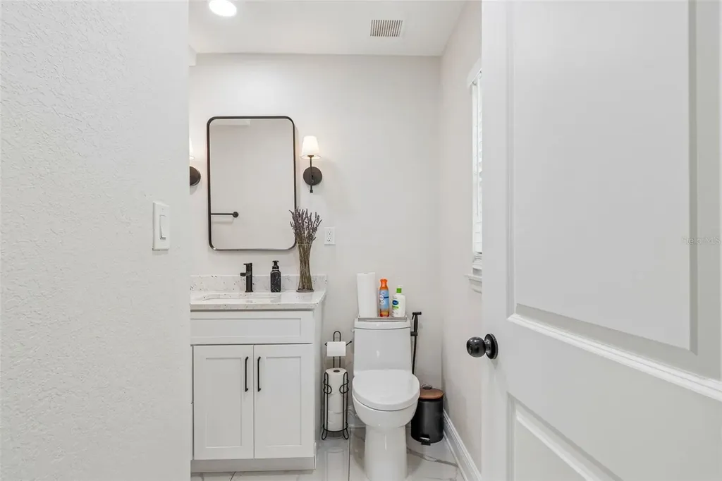1618 Barry Road Clearwater FL 33756