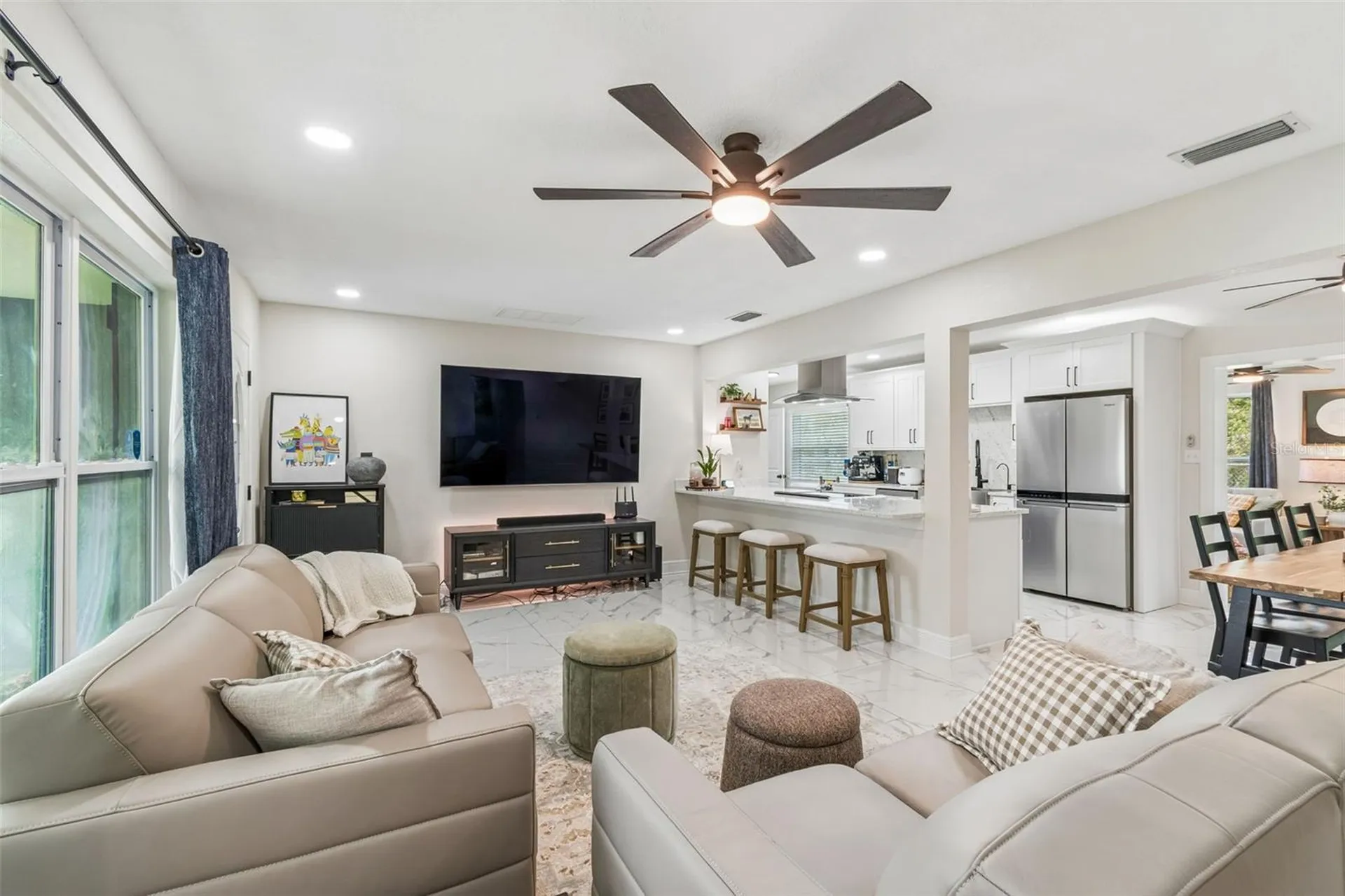 1618 Barry Road Clearwater FL 33756