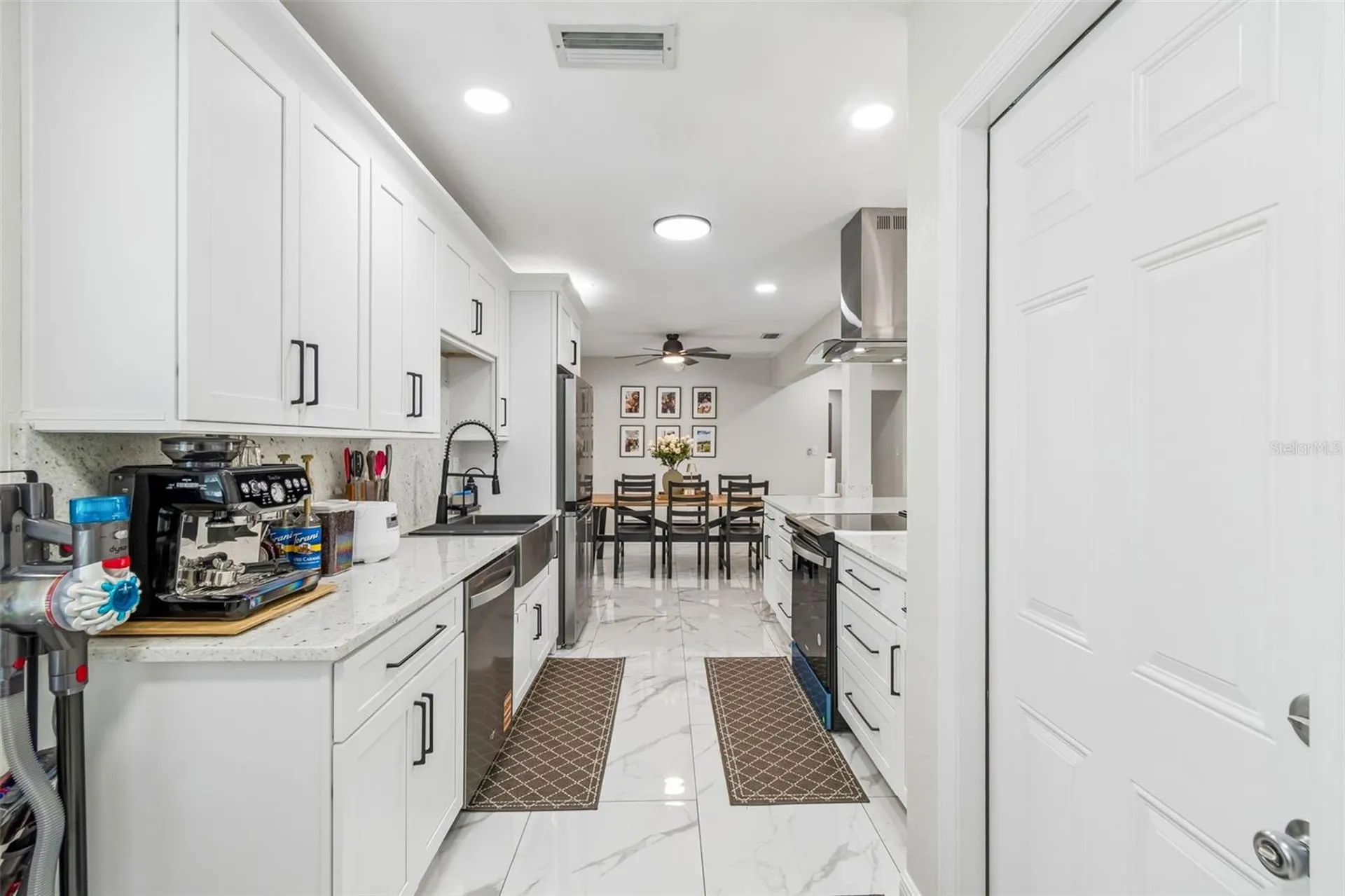 1618 Barry Road Clearwater FL 33756