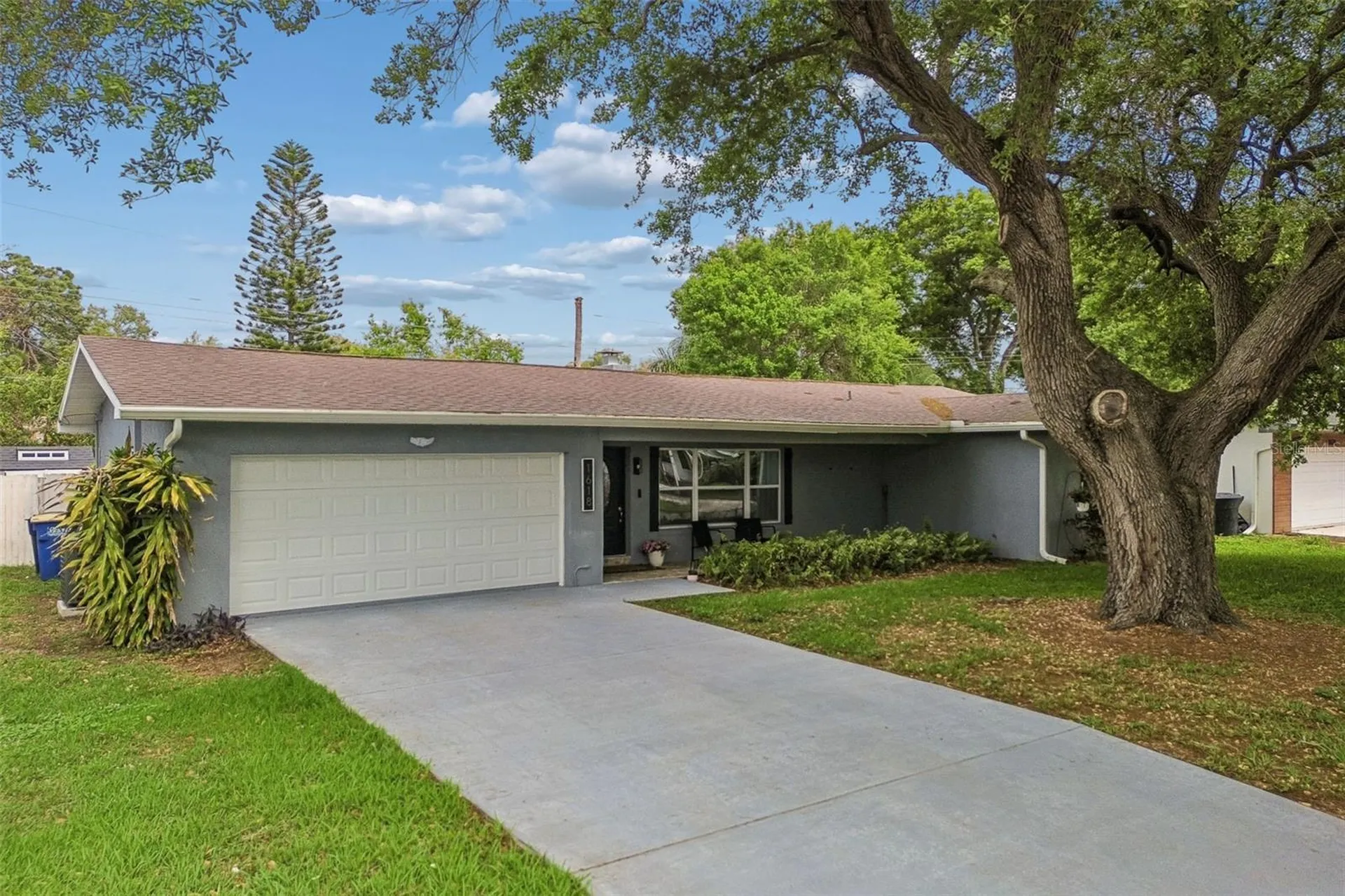 1618 Barry Road Clearwater FL 33756