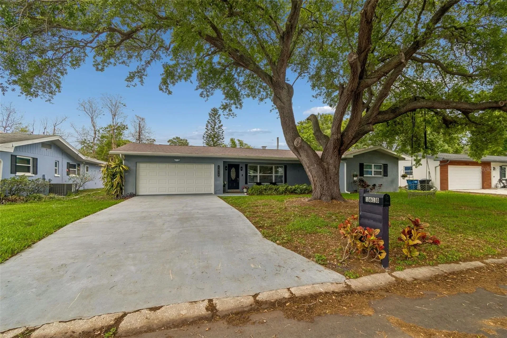 1618 Barry Road Clearwater FL 33756