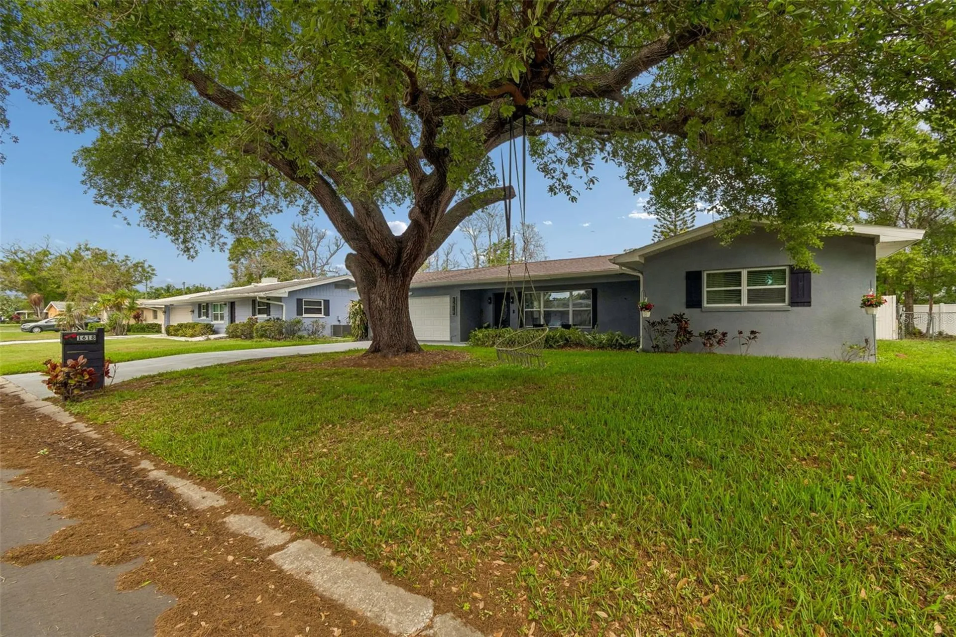 1618 Barry Road Clearwater FL 33756
