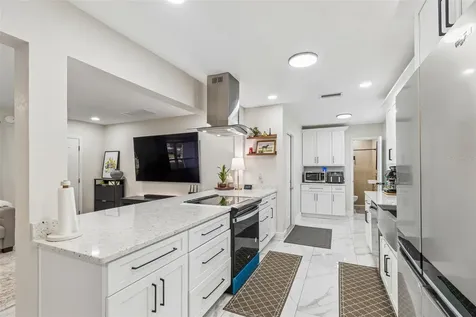 1618 Barry Road Clearwater FL 33756