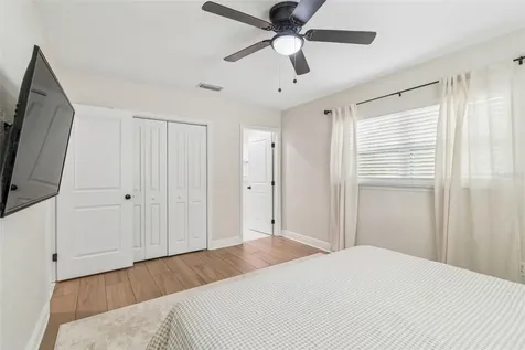 1618 Barry Road Clearwater FL 33756