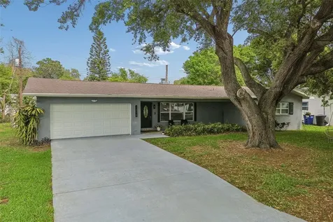 1618 Barry Road Clearwater FL 33756