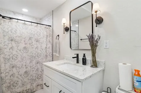 1618 Barry Road Clearwater FL 33756