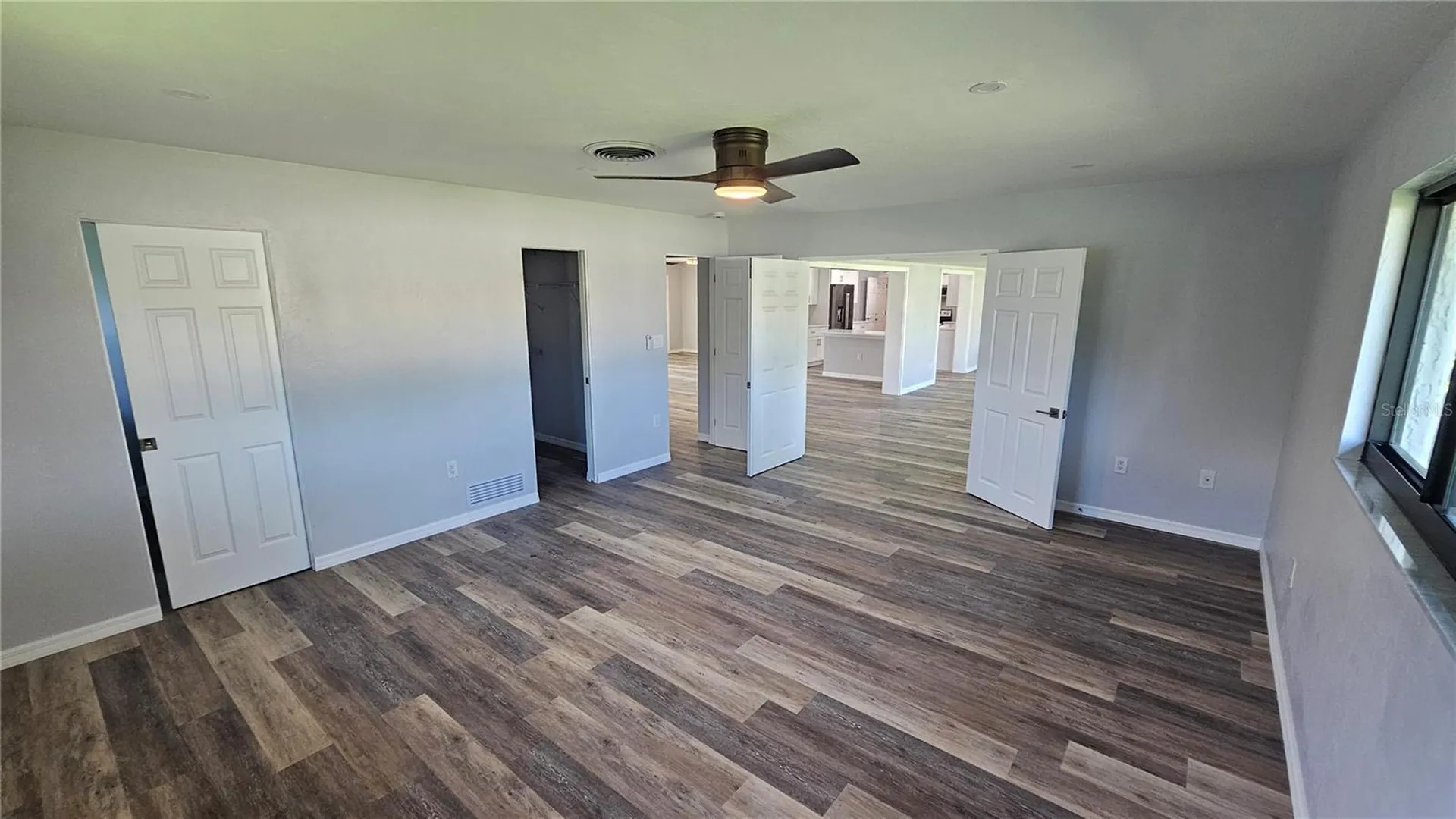 3317 Pine Valley Drive Sarasota FL 34239