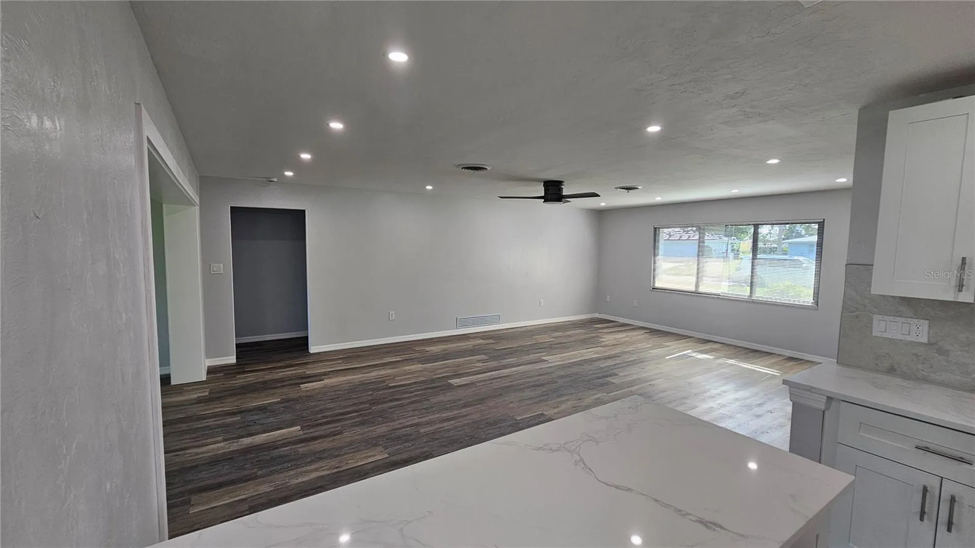 3317 Pine Valley Drive Sarasota FL 34239