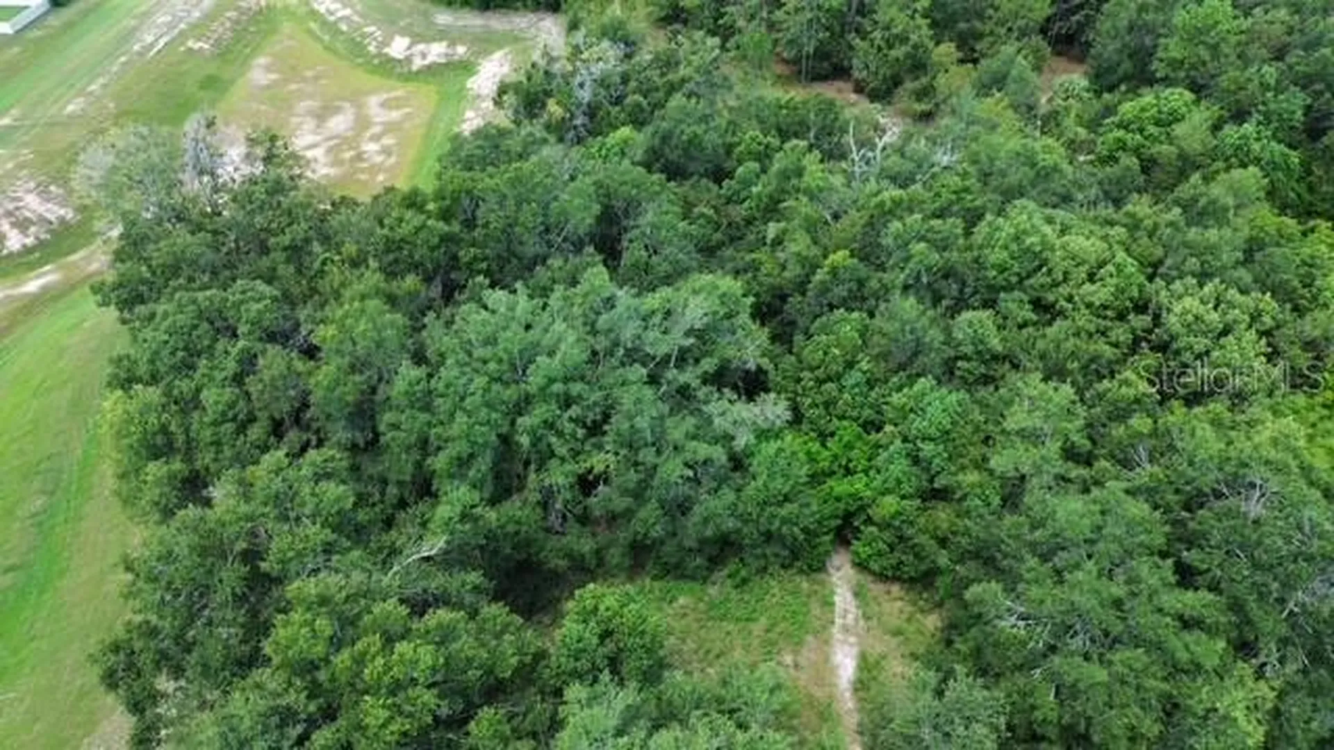 4026 N Orange Blossom Trail Mount Dora FL 32757