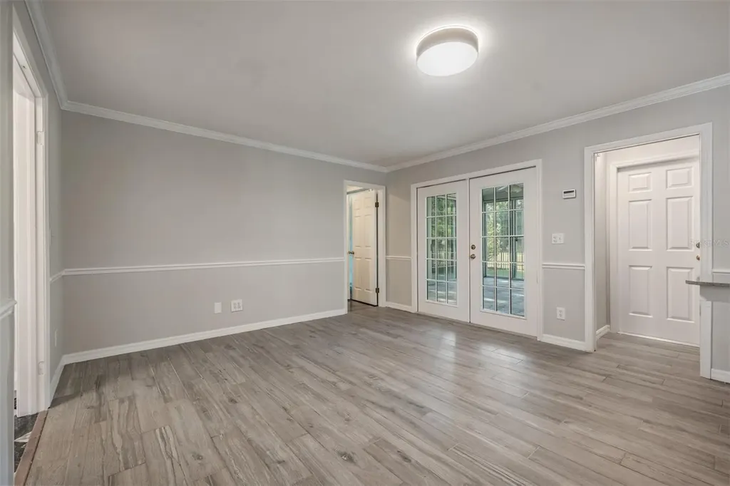3220 W Bay Villa Avenue Tampa FL 33611